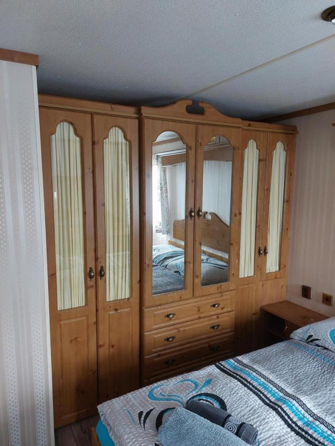 Mobilni Dum Rimini A Monaco V Kempu Ve Vyrovicich Vyrovice 外观 照片